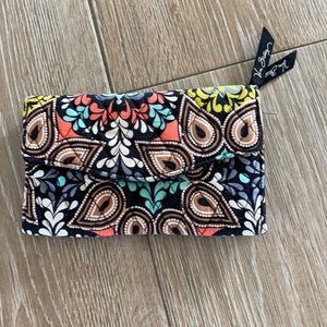 Vera Bradley Tri-Fold Clutch - Sierra Stream Pattern